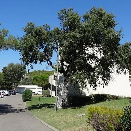 Apart-hotel St Raphael 5 Personnes