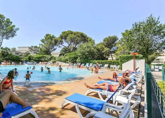 5 Personnes à St Raphael Aparthotel